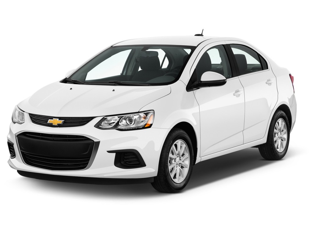 2017-chevrolet-sonic-4-door-sedan-auto-lt-angular-front-exterior-view_100571150_l